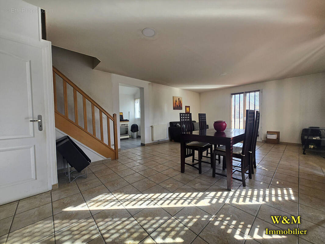 Maison à RIS-ORANGIS