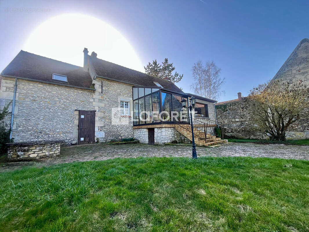 Maison Hondainville 5 pièce(s) 127 m2 - photo 4