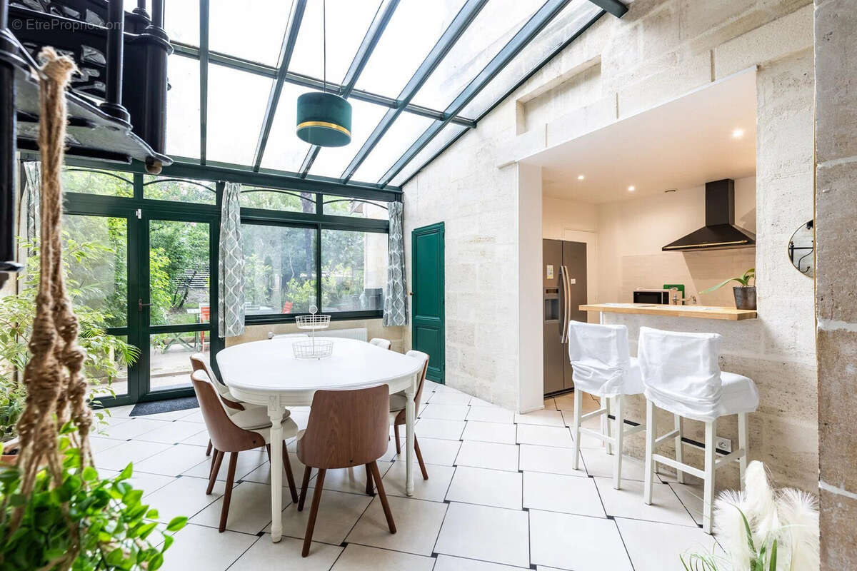 Maison 265 m² à Bordeaux  - photo 6