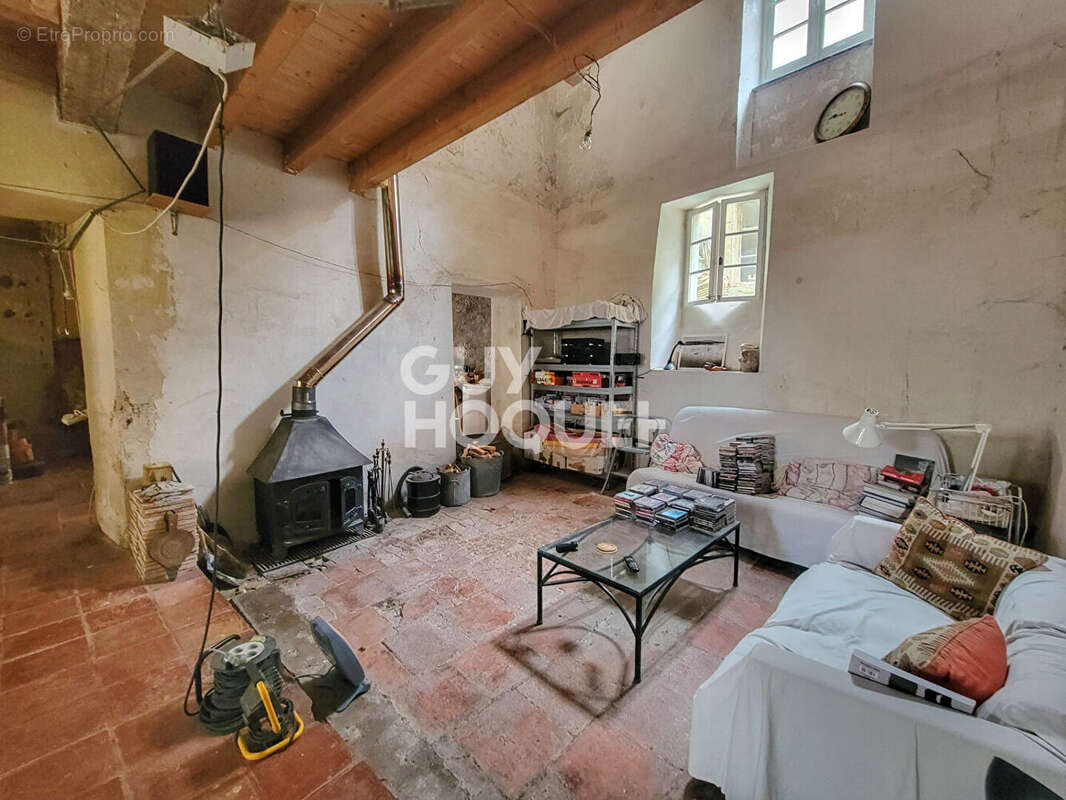 Maison à LA REDORTE