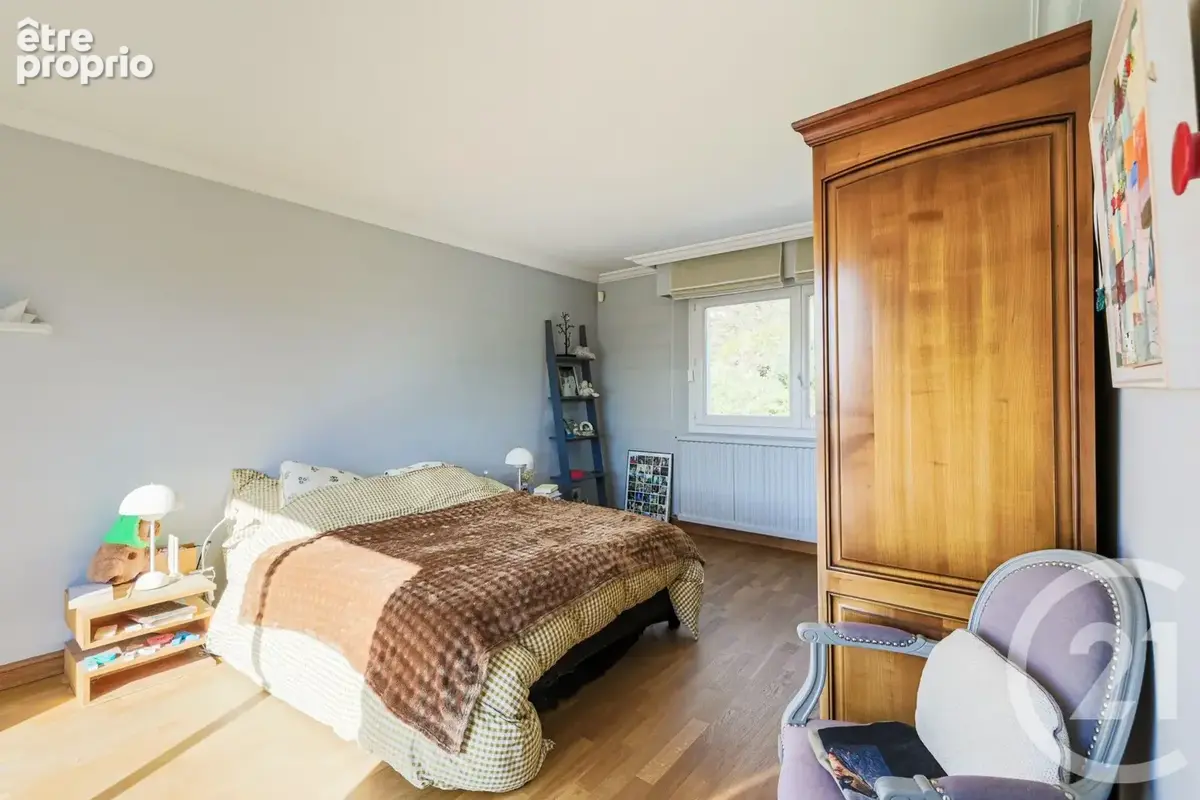 Maison 8 pièces 361 m² à vendre à Corenc (38700) - photo 14