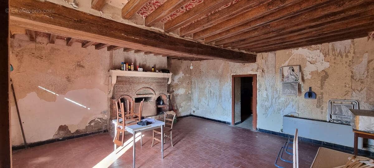 Maison à VARZY