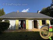 Maison à BOUIN-PLUMOISON