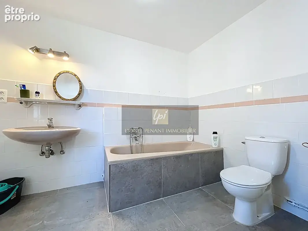Malemort maison de village t7 200m² avec garage et terrasse panoramique - photo 17