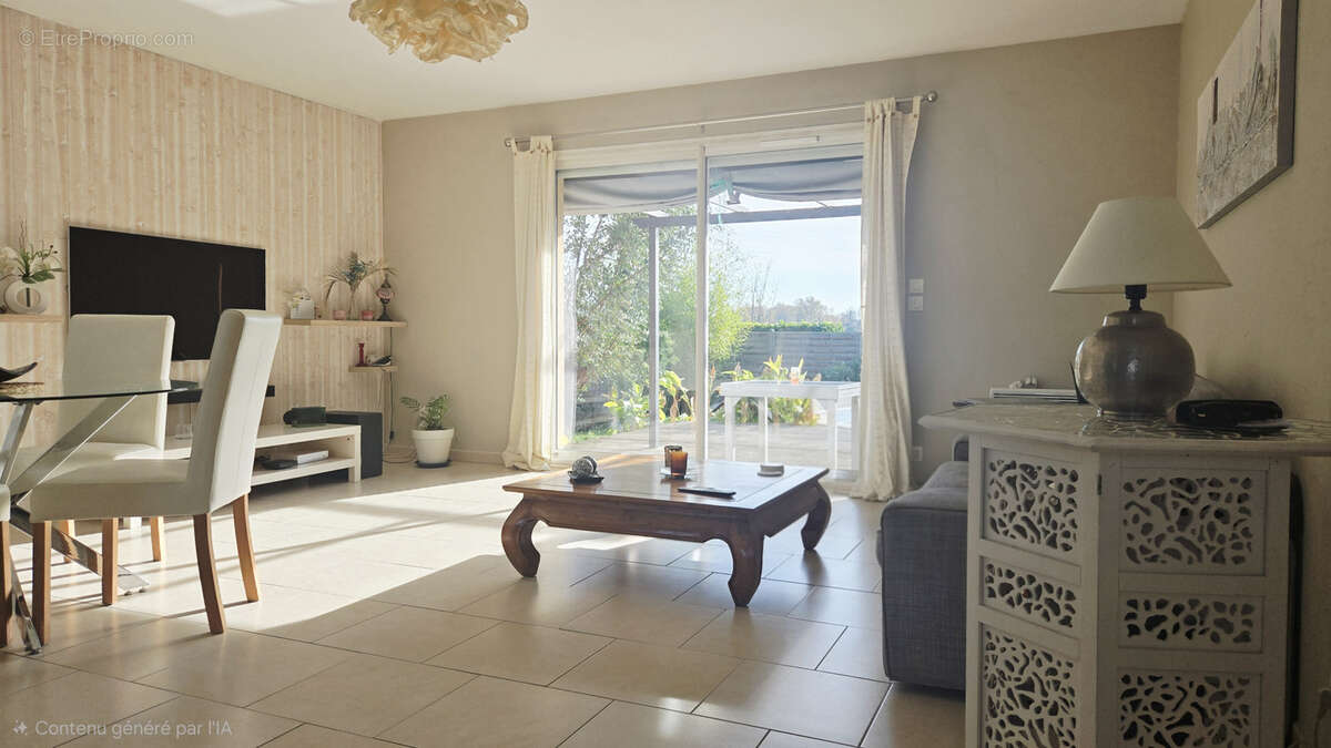 Maison à SAINTE-TERRE