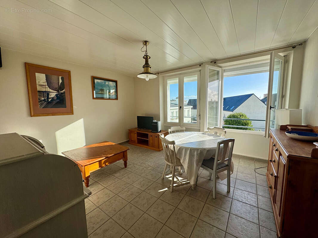 Appartement Concarneau 3 pièce(s) 57.30 m² - photo 2