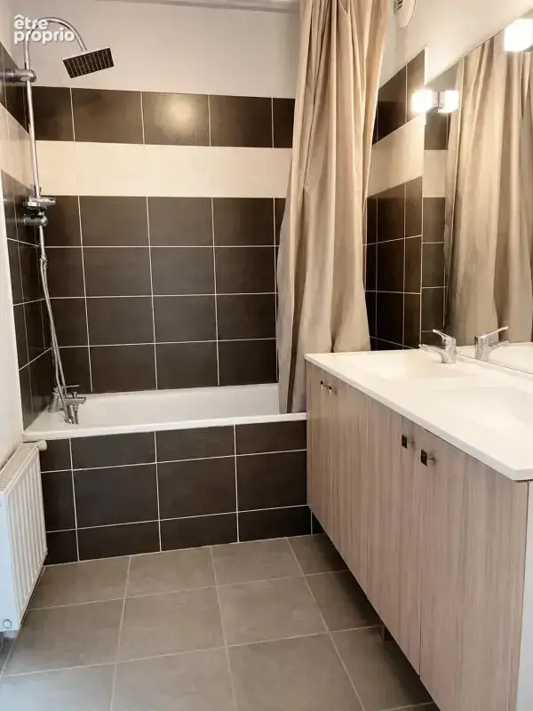 Appartement de 3 pièces de 63 m² à Eysines - photo 6