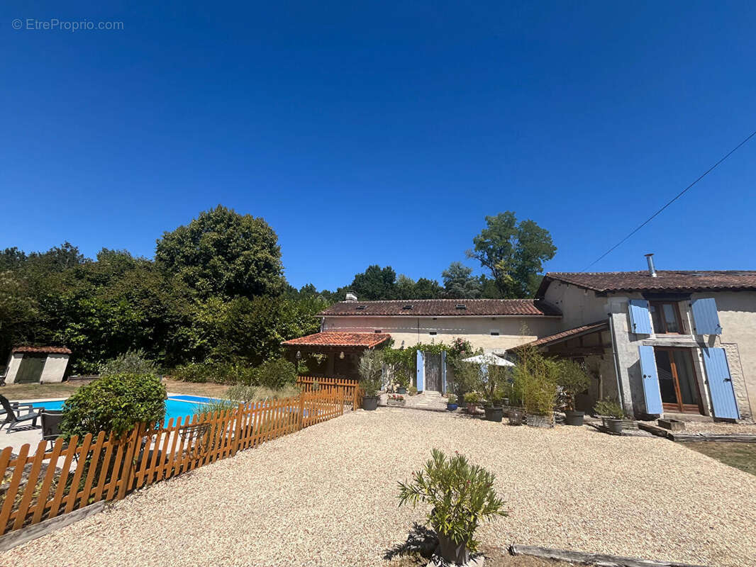 Maison de vacances idéale avec piscine dans un cadre pittoresque, en Dordogne - photo 3