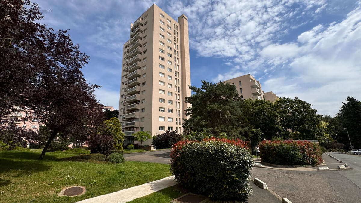 Appartement 80m² à évry-courcouronnes - photo 8