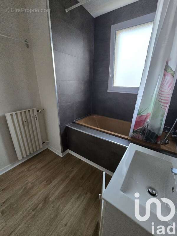 Photo 7 - Appartement à ETAMPES-SUR-MARNE