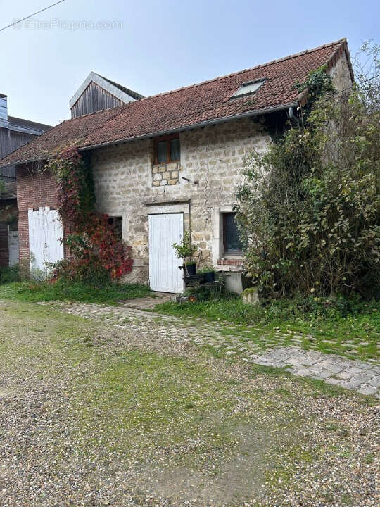 Maison à AUVERS-SUR-OISE