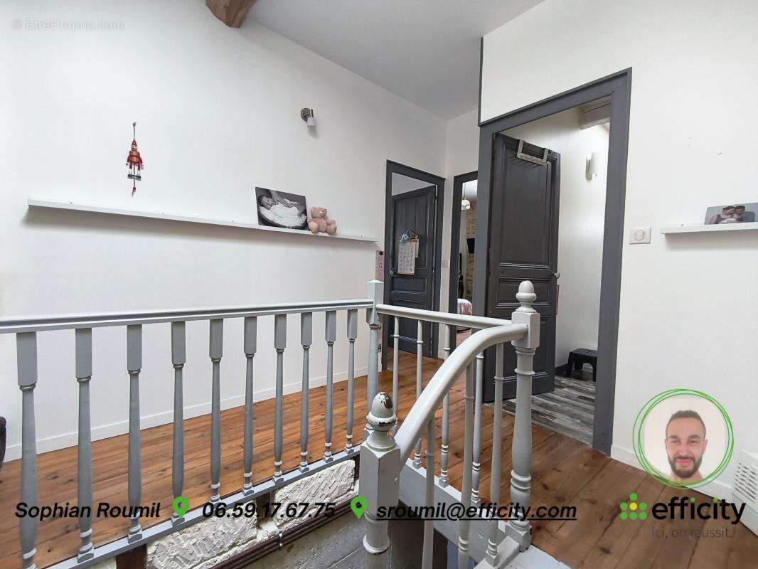 Maison 149 m² à L'isle-D'espagnac  - photo 10