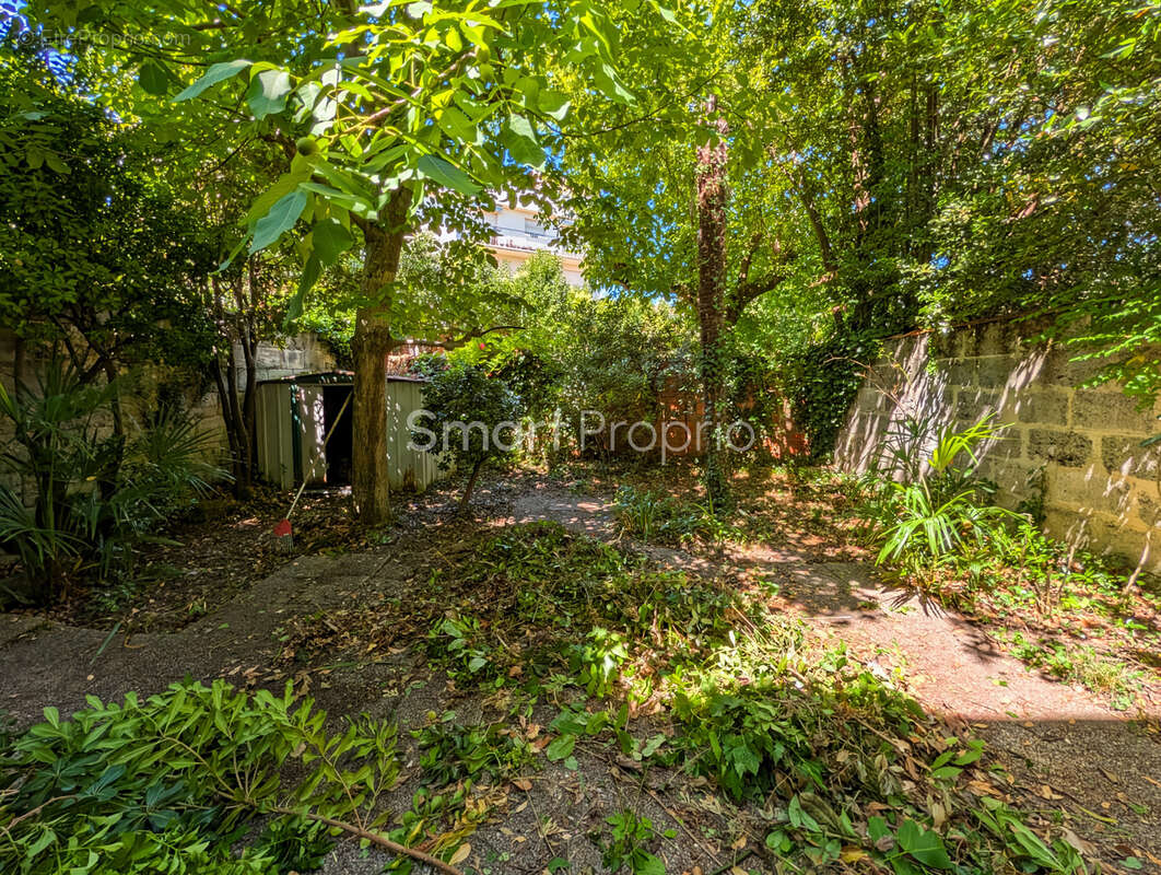 33300 bordeaux   chartrons  double échoppe en pierre de 140 m2   6 pièces   jardin de 95 m2 - photo 13