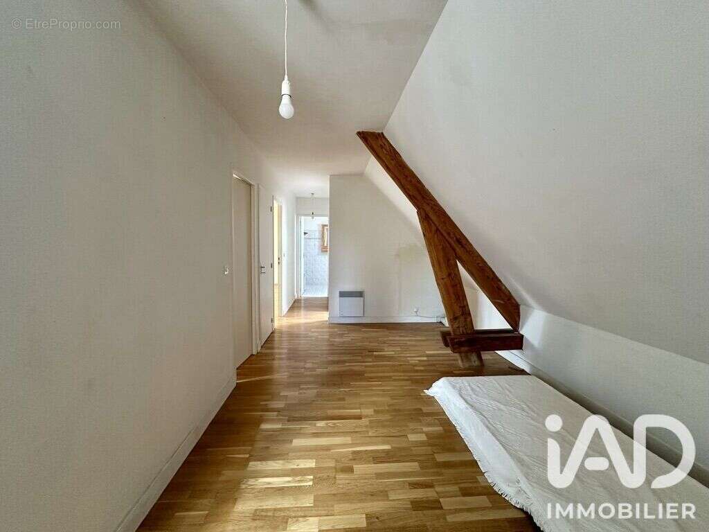 Maison 117 m² à Mont-Pres-Chambord  - photo 9