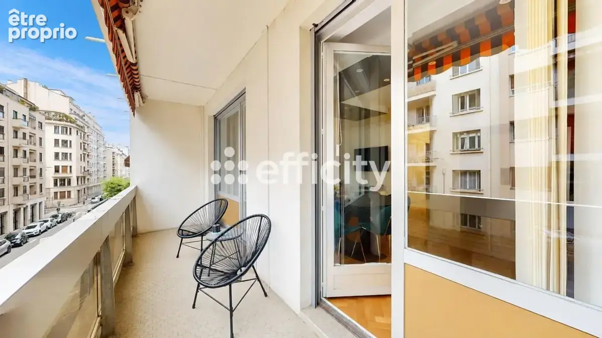 Appartement à LYON-6E