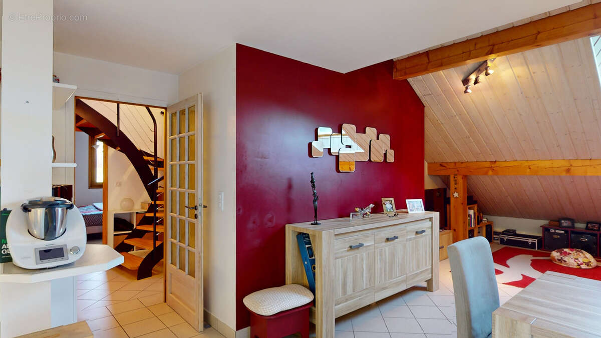 Appartement à CHEVENOZ