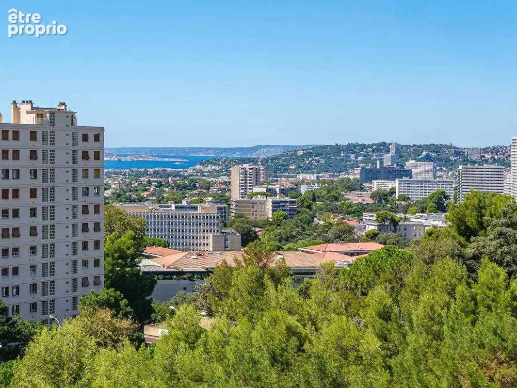 Appartement à MARSEILLE-9E