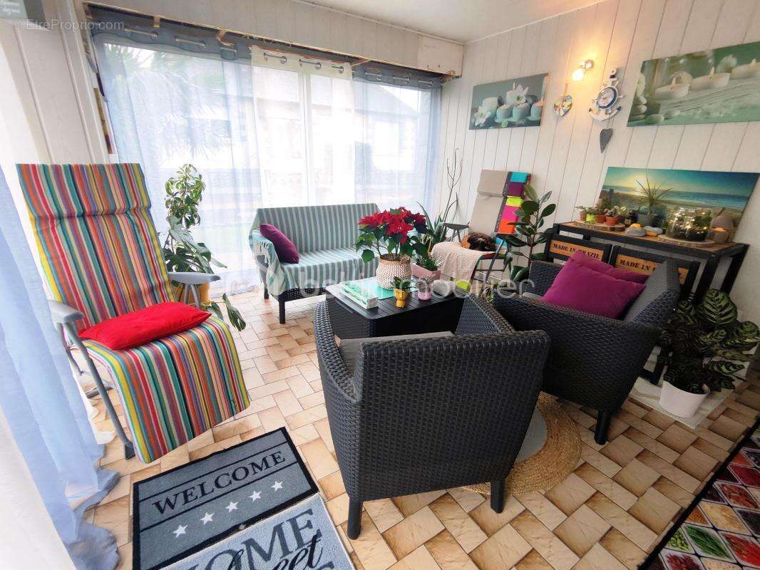 Maison à LOUVIGNE-DU-DESERT