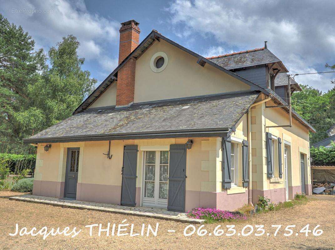 Maison à LONGUE-JUMELLES