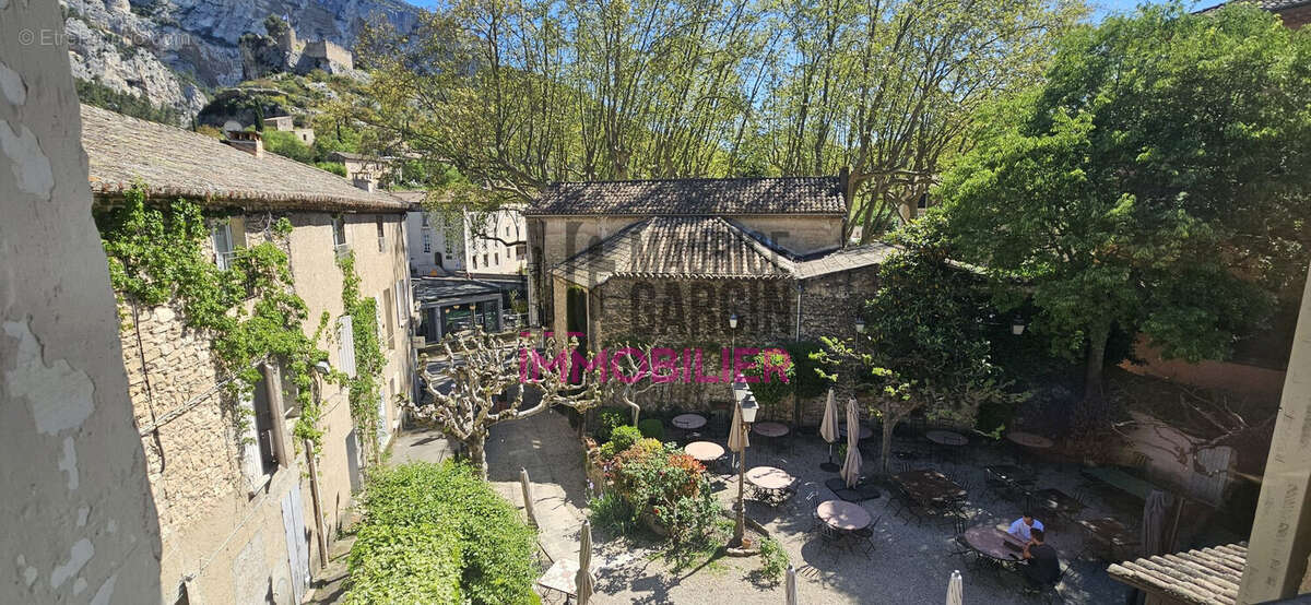 Maison à FONTAINE-DE-VAUCLUSE