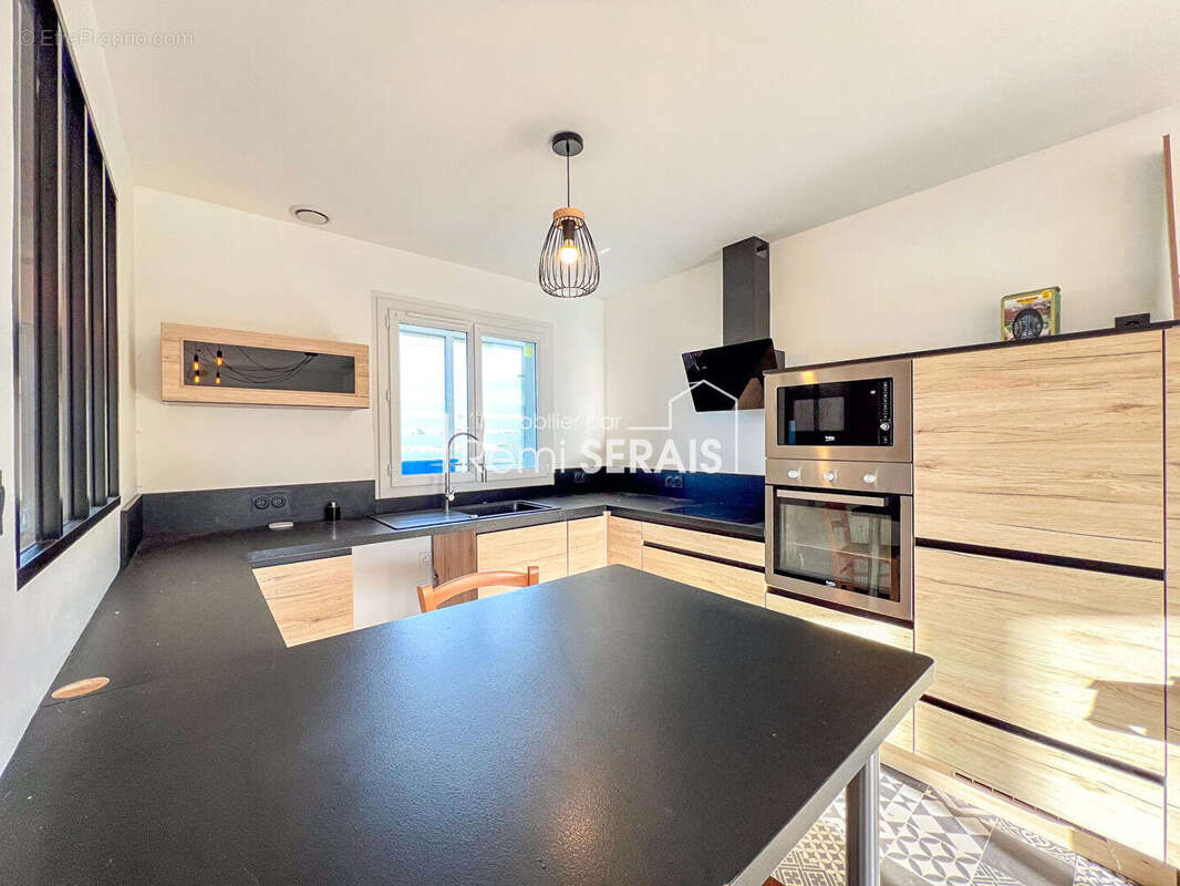 Maison à AUNAY-SUR-ODON