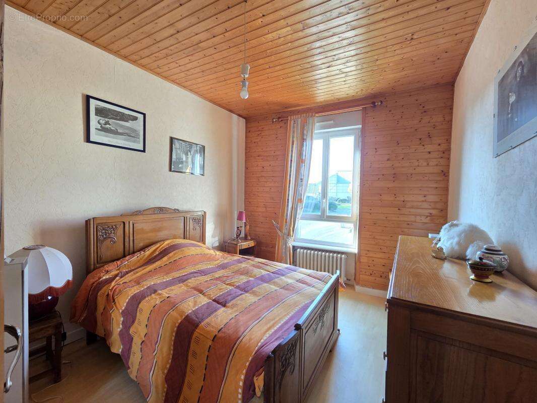 Ensemble immobilier 3 logements-parking- centre bourg neulli - photo 11