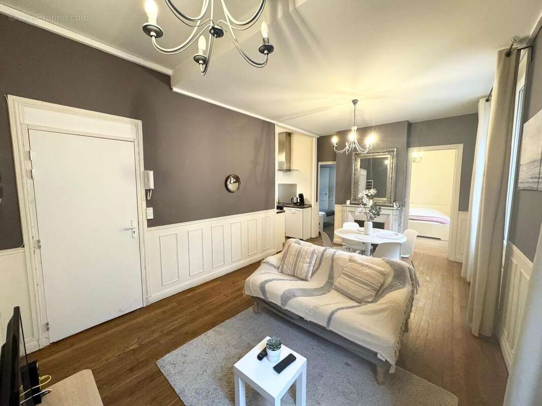 Photo 2 - Appartement à REIMS