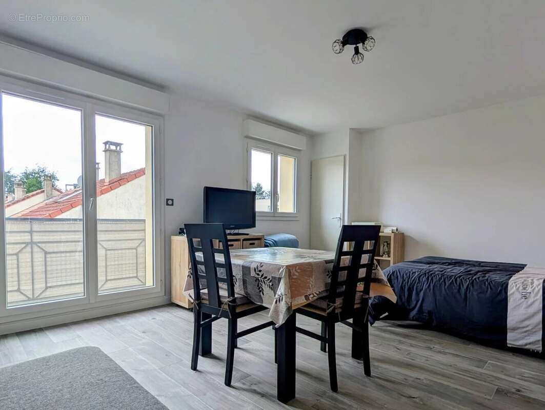 Appartement à PLAISIR