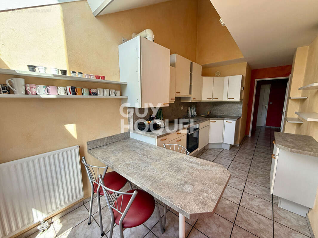 Duplex lumineux avec 4 chambres en dernier étage avec ascenseur - photo 7
