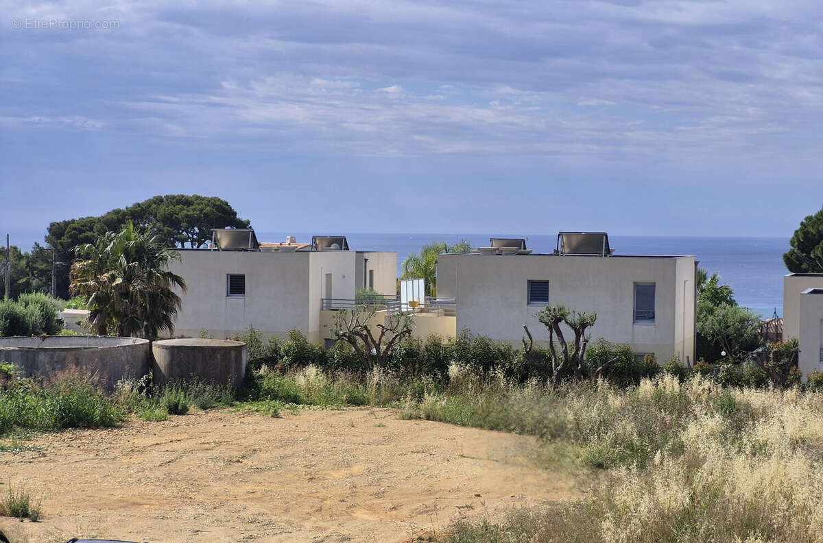 Cagnes-sur-Mer  Villas neuves avec piscine privée - photo 7