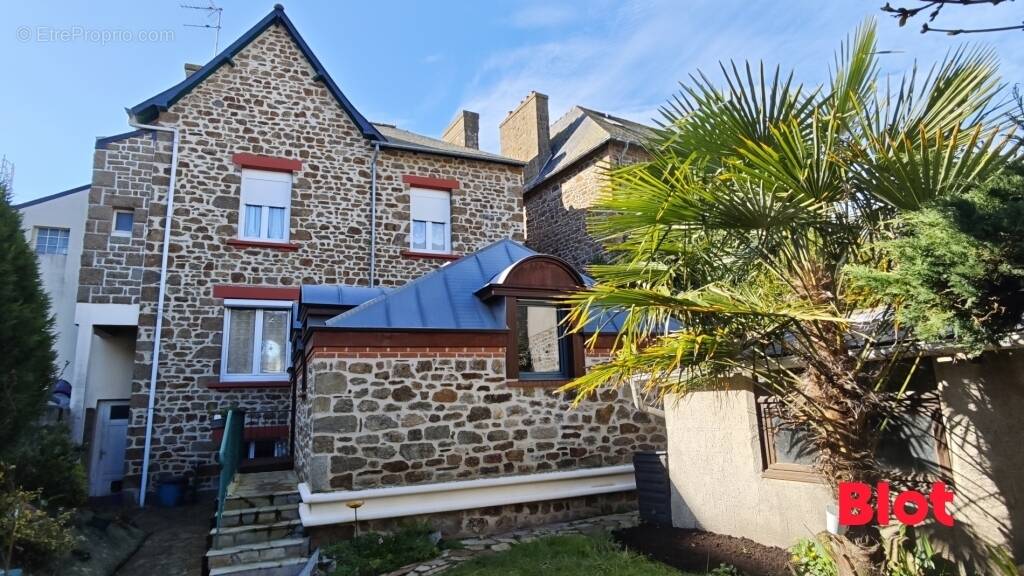 Maison à SAINT-MALO