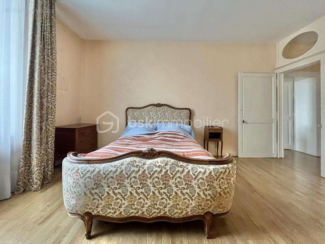 Appartement à BALAN