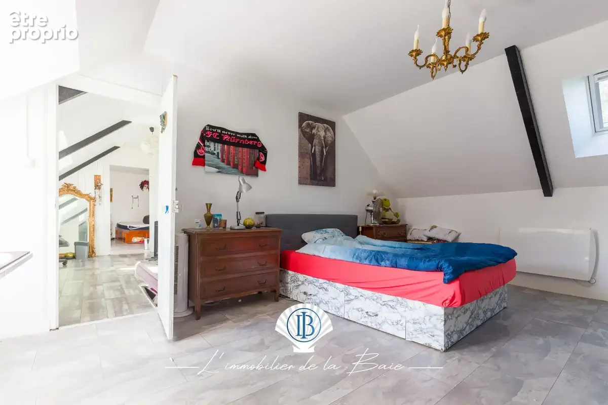 Maison en pierre de 123 m2 dans le bourg - photo 7
