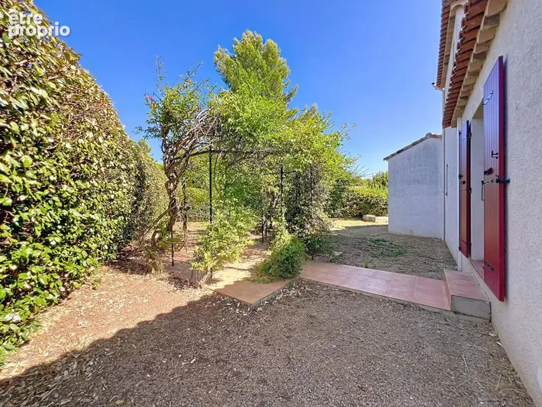 Au Thoronet Villa 5 pièce(s) de 114 m2, 3 chambres, terrain de 1500m², garage, piscine - photo 8