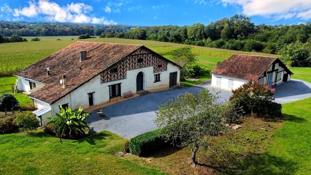 Maison à ESTIBEAUX
