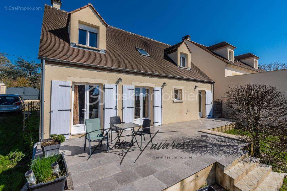 Maison Récente avec Grand Jardin - photo 18
