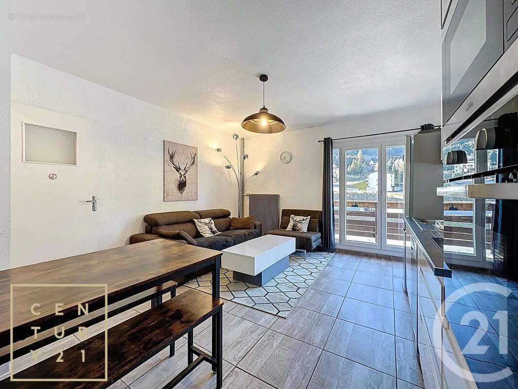 Appartement à LES ANGLES