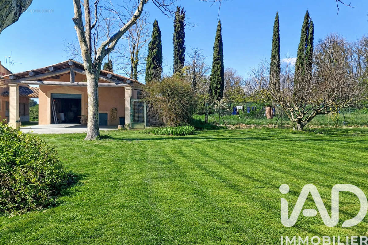 Photo 3 - Maison à OPPEDE