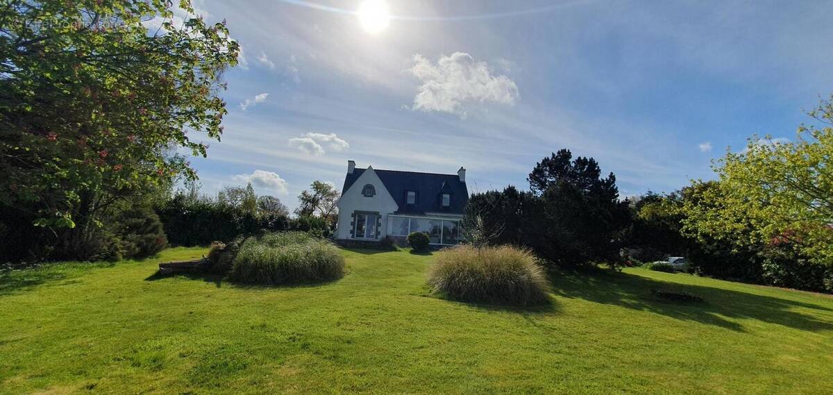 Photo 1 - Maison à TRELEVERN