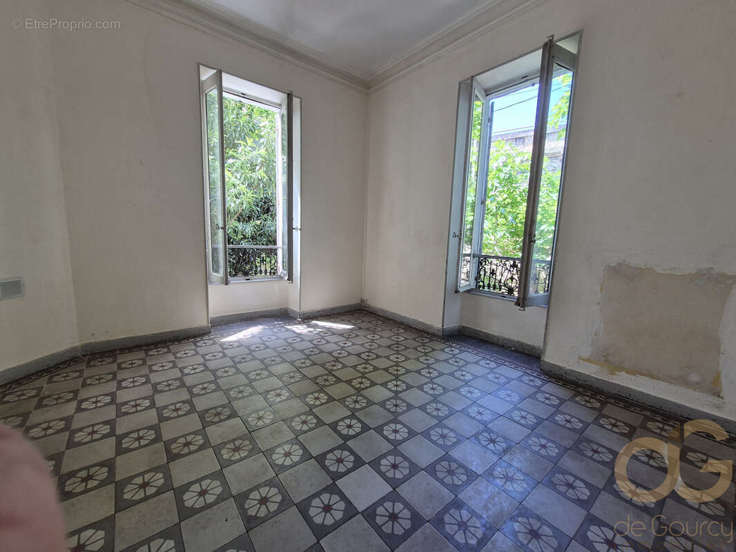 Appartement à NIMES