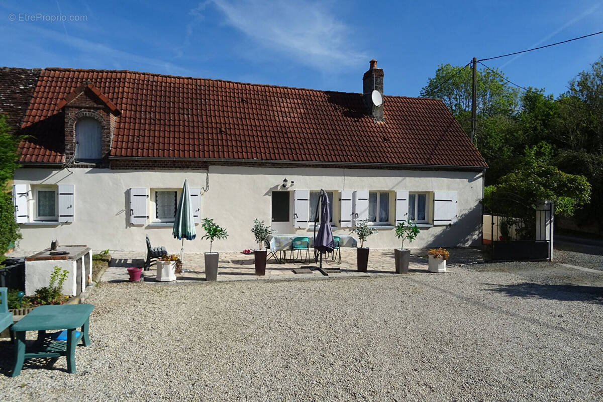 Maison à AUTHON-DU-PERCHE
