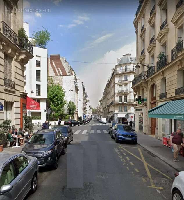 Commerce à PARIS-16E