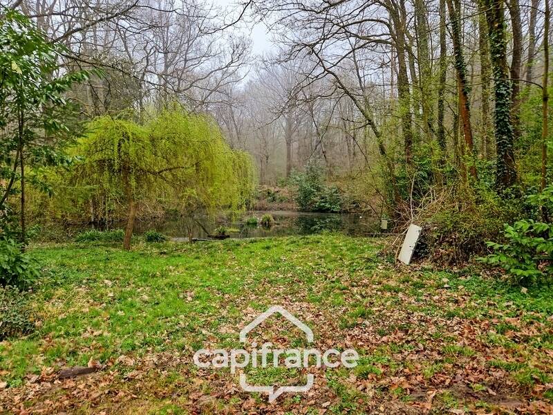 Terrain à LA FERTE-SOUS-JOUARRE