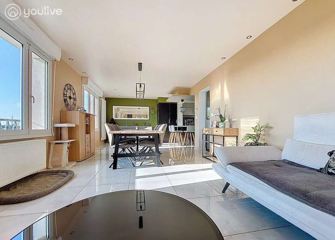 Maison à PLOUGUERNEAU