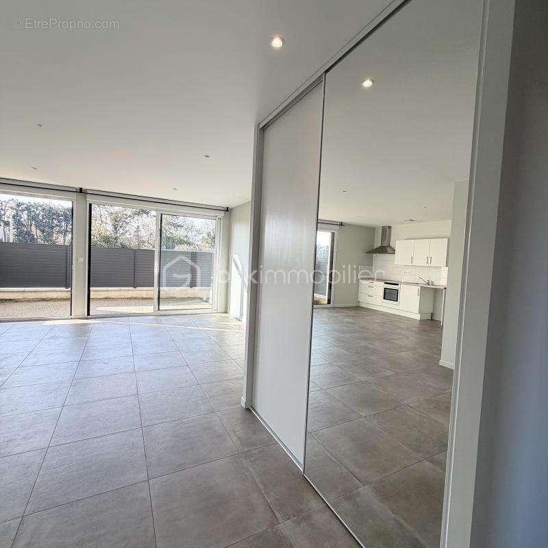 Appartement à BRINDAS