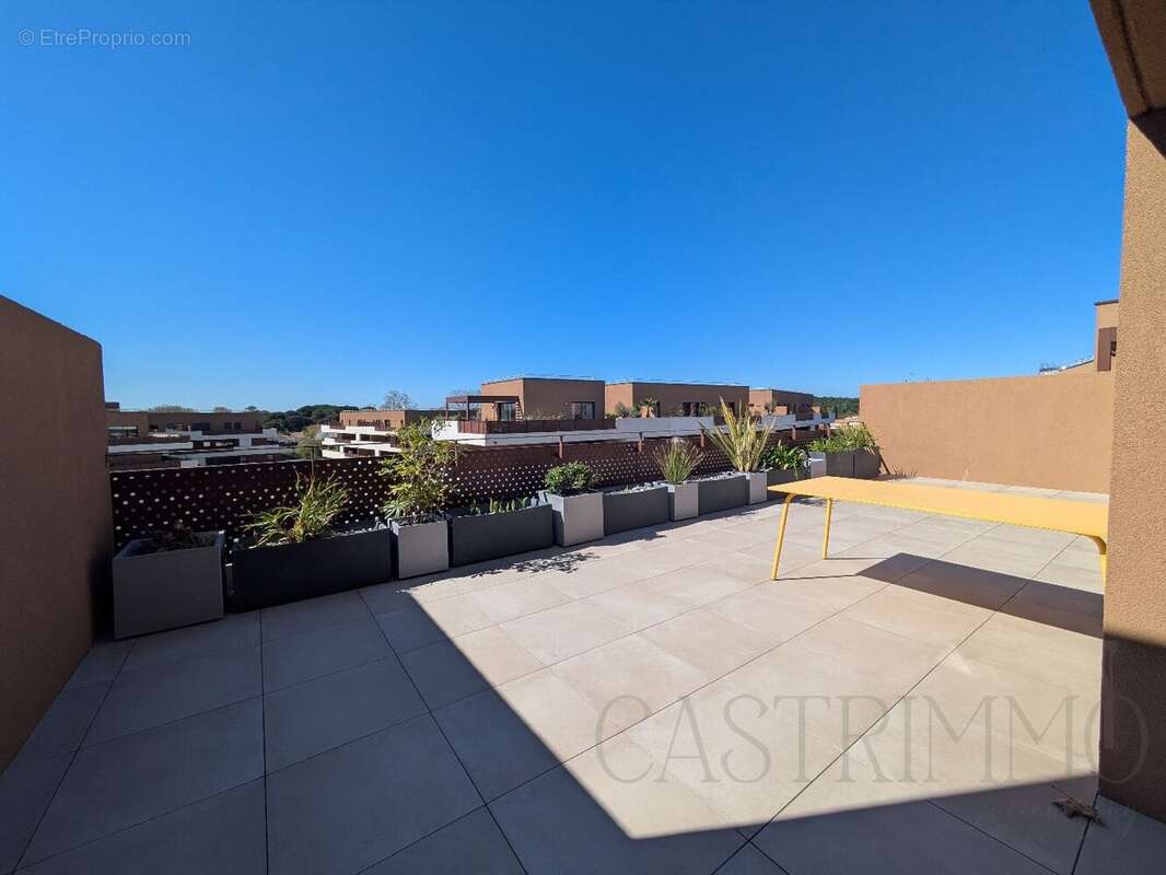 Appartement à CASTRIES