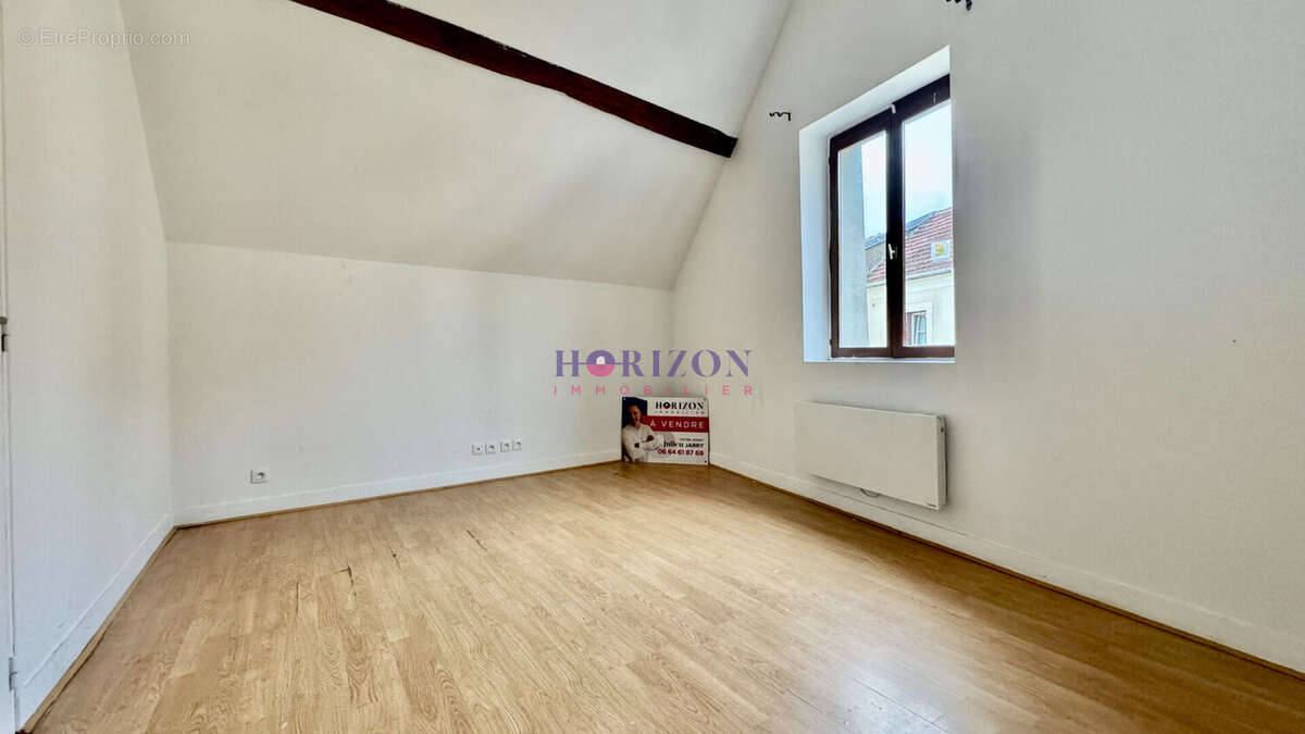 Appartement à SAINT-MARTIN-DU-TERTRE