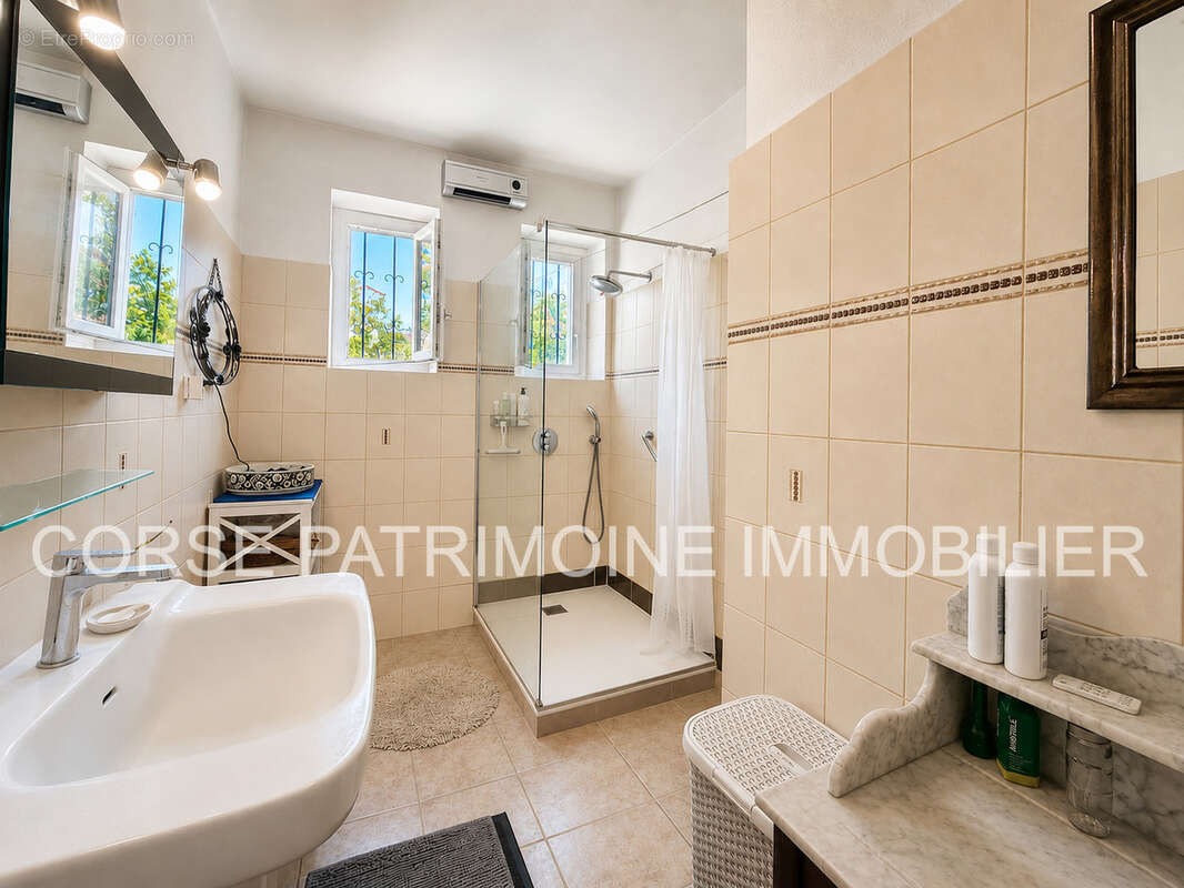 Maison au coeur d'Aleria - photo 15
