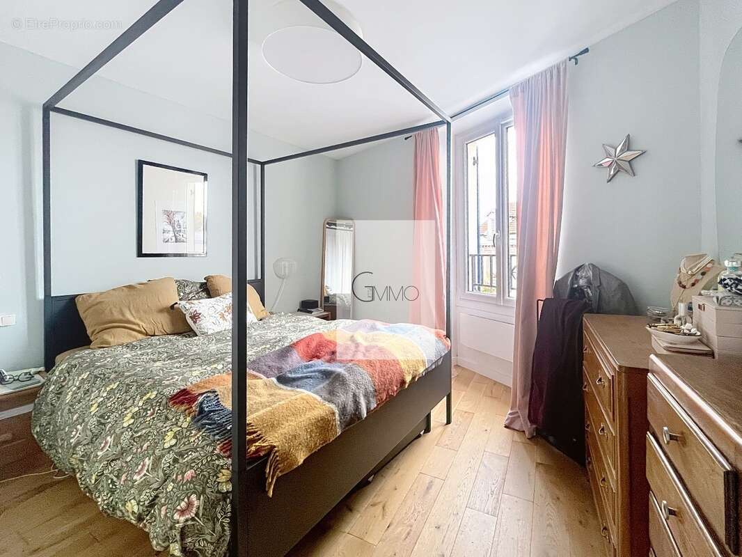 Appartement à NANTERRE