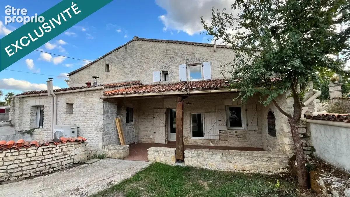 Photo 1 - Maison à SAINT-CIERS-SUR-BONNIEURE